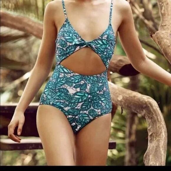 CUPSHE Lush Leaves One Piece Swimsuit Bathing Suit SZ S - Picture 13 of 13
